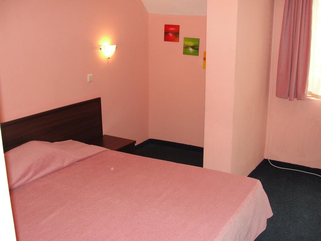 Hotel Biju Burgas Quarto foto