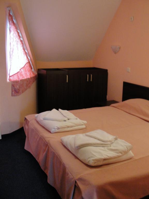 Hotel Biju Burgas Quarto foto