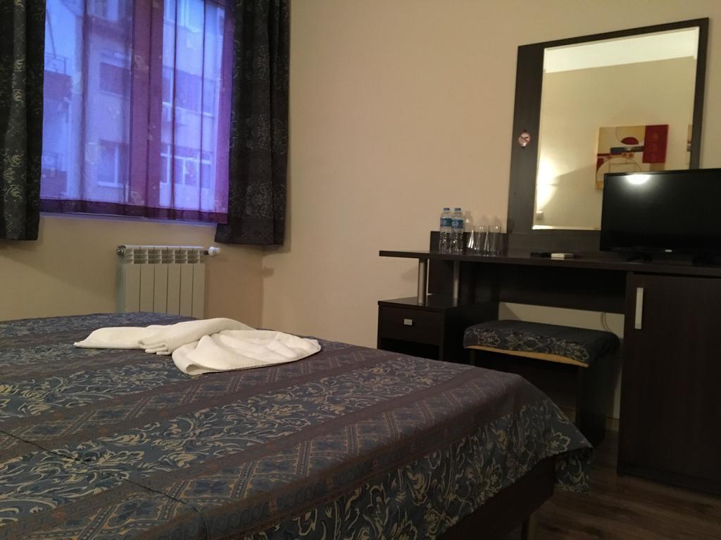 Hotel Biju Burgas Quarto foto